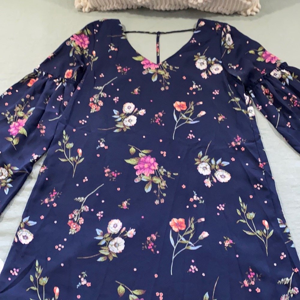 Peasant sleeve navy mini dress